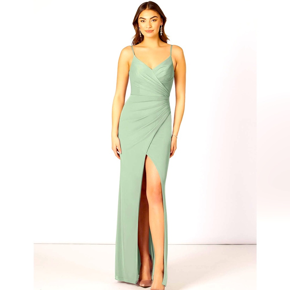 Azazie size 6 bridesmaid dress Adley size 6